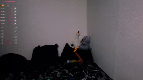 Demmi online show from December 19, 10:17 pm