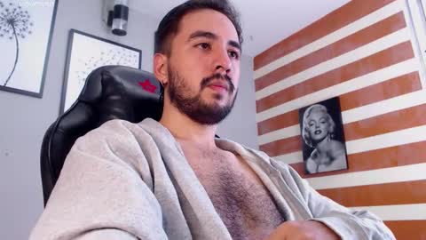 Demon Salvatore online show from October 26, 10:25 pm