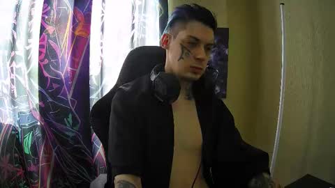 Snapshot of demonic_souls chatting on February 13, 6:09 am Rick online show from February 13, 6:09 am