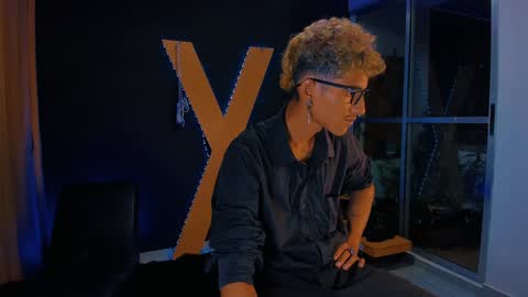 Snapshot of demonkush_ chatting on January 4, 11:27 pm DemonKush online show from January 4, 11:27 pm