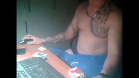 Snapshot of demonnn651 chatting on March 12, 10:39 pm demonnn651 online show from March 12, 10:39 pm