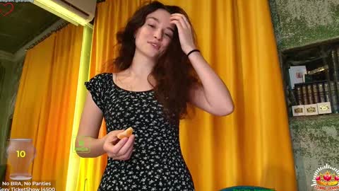 Snapshot of demurelixir chatting on February 1, 8:05 pm Yana online show from February 1, 8:05 pm