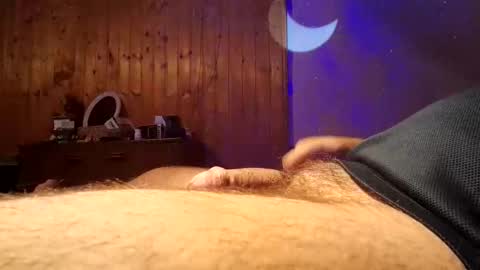 Snapshot of den2807 chatting on October 13, 11:38 pm den2807 online show from October 13, 11:38 pm