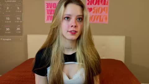 Emma online show from February 12, 7:53 pm