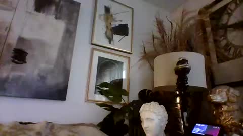 denboisvin2043 online show from February 6, 12:05 pm