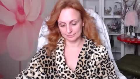 Snapshot of denhiey_here chatting on January 22, 6:10 pm denhiey online show from January 22, 6:10 pm