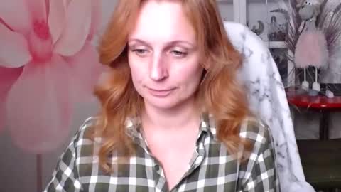 Snapshot of denhiey_here chatting on January 24, 6:56 pm denhiey online show from January 24, 6:56 pm