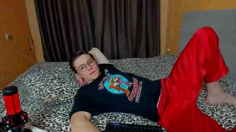 Deni online show from February 11, 6:24 pm