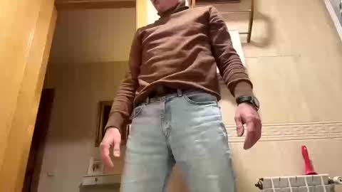 Snapshot of deni_loss chatting on March 11, 11:00 pm Deni Loss online show from March 11, 11:00 pm