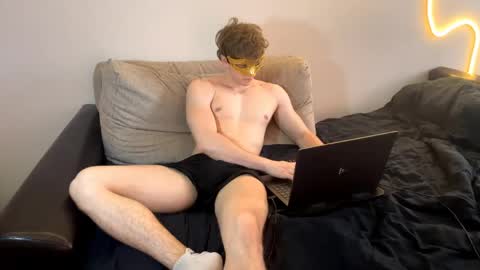 Snapshot of deniel_horny chatting on May 23, 8:29 am Deni online show from May 23, 8:29 am
