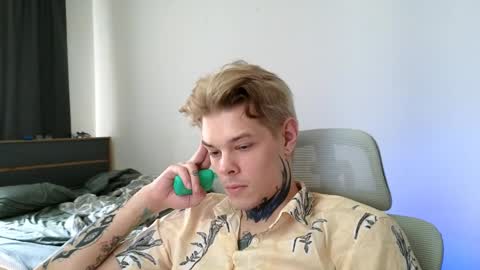 Denis online show from May 14, 12:01 pm