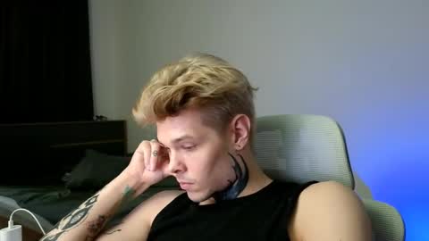 Denis online show from May 15, 4:58 pm