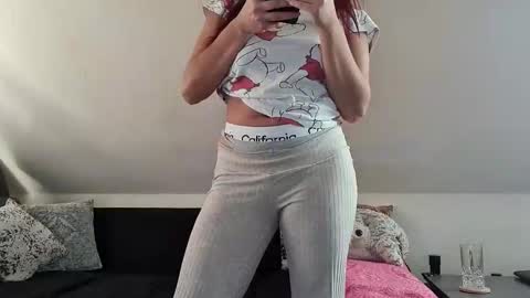 Snapshot of denise_brad chatting on October 4, 2:15 pm Denise and Brad online show from October 4, 2:15 pm