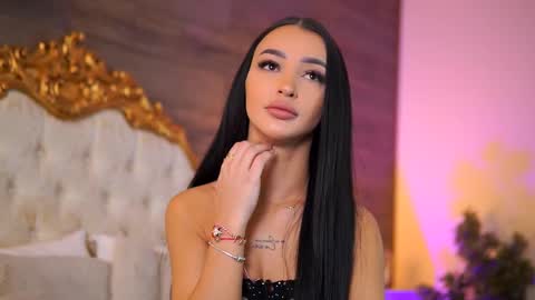 denisedevilles online show from March 4, 10:57 am