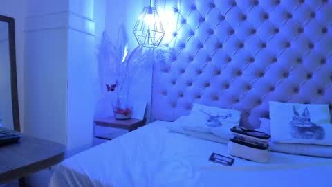 denisse_logan online show from May 15, 3:13 am