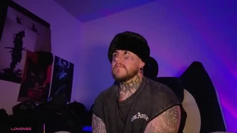 Snapshot of denjig chatting on February 8, 2:59 am Oliver online show from February 8, 2:59 am