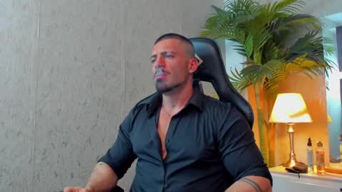 Snapshot of dennis_cox_ chatting on December 29, 12:01 pm dennis_cox_ online show from December 29, 12:01 pm