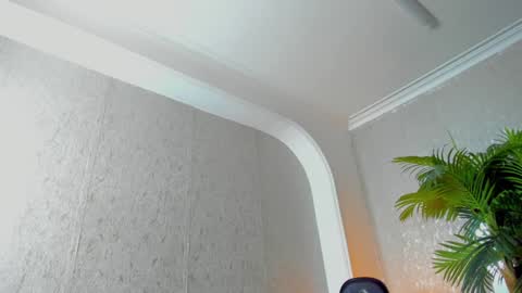 Snapshot of dennis_cox_ chatting on January 10, 12:15 pm dennis_cox_ online show from January 10, 12:15 pm