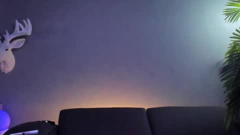 Snapshot of dennis_cox_ chatting on December 17, 6:30 am dennis_cox_ online show from December 17, 6:30 am