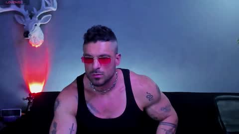 Snapshot of dennis_cox_ chatting on February 14, 5:26 am dennis_cox_ online show from February 14, 5:26 am