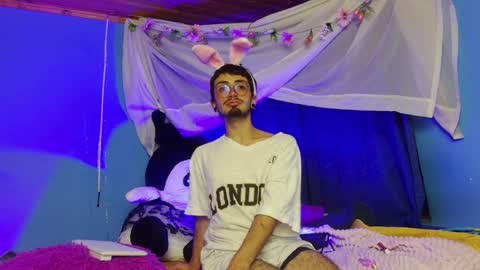 Dennis online show from April 24, 6:38 am