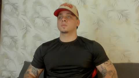 Snapshot of dennis_munera chatting on December 20, 2:05 pm dennis munera online show from December 20, 2:05 pm