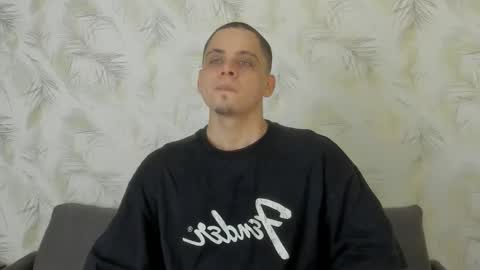 Snapshot of dennis_munera chatting on January 10, 10:28 am dennis munera online show from January 10, 10:28 am