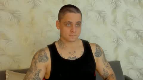 Snapshot of dennis_munera chatting on February 11, 11:21 am dennis munera online show from February 11, 11:21 am