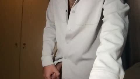 Snapshot of denniscuumm chatting on February 25, 10:36 am denniscuumm online show from February 25, 10:36 am