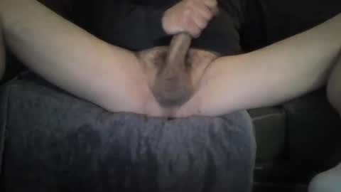 Snapshot of denverhng chatting on February 1, 4:56 am denverhng online show from February 1, 4:56 am