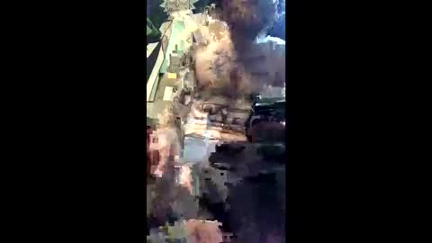 Steven online show from April 3, 3:32 pm