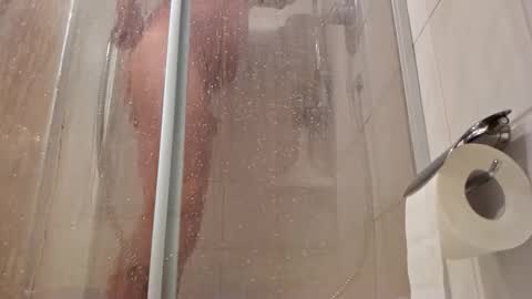 Snapshot of depraved45 chatting on January 9, 5:21 am depraved45 online show from January 9, 5:21 am