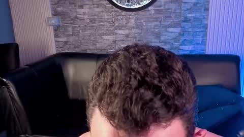 Snapshot of dereck_olsen chatting on March 28, 8:19 pm derec online show from March 28, 8:19 pm