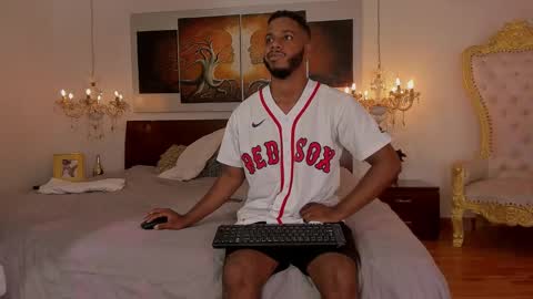 Snapshot of dereckandjake chatting on January 11, 11:56 am Dereck and Jake online show from January 11, 11:56 am