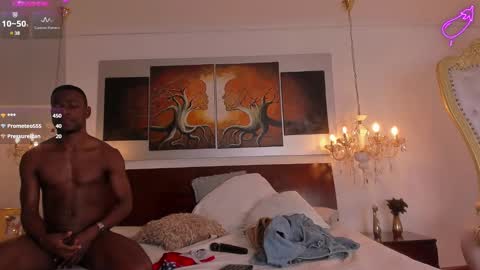 Snapshot of dereckandjake chatting on January 18, 6:10 pm Dereck and Jake online show from January 18, 6:10 pm