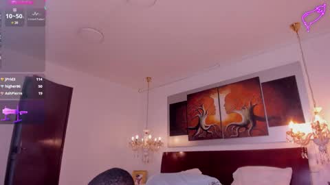 Snapshot of dereckandjake chatting on February 18, 1:55 pm Dereck and Jake online show from February 18, 1:55 pm