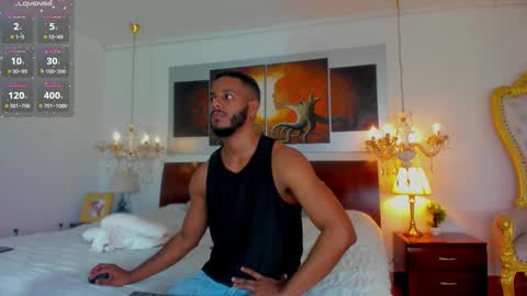 Snapshot of dereckandjake chatting on October 18, 11:33 am Dereck and Jake online show from October 18, 11:33 am