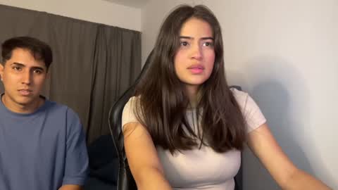 Snapshot of dereckbrownn chatting on December 29, 10:47 pm Dereck online show from December 29, 10:47 pm