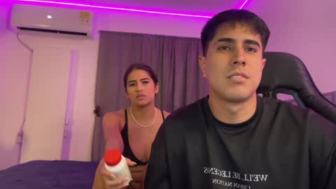 Snapshot of dereckbrownn chatting on January 25, 4:45 am Dereck online show from January 25, 4:45 am