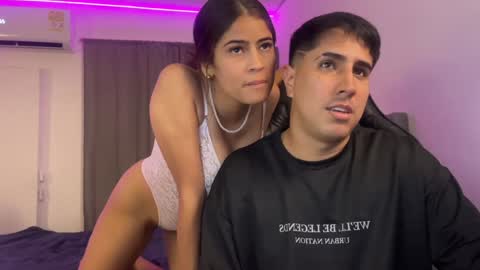 Snapshot of dereckbrownn chatting on January 30, 3:22 am Dereck online show from January 30, 3:22 am