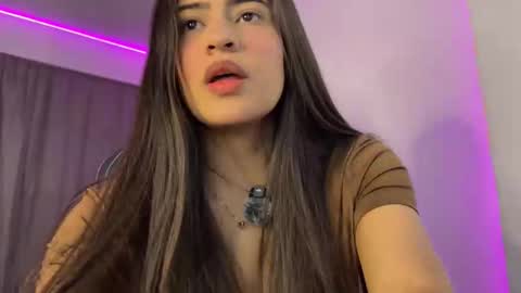 Snapshot of dereckbrownn chatting on November 12, 10:30 pm Dereck online show from November 12, 10:30 pm