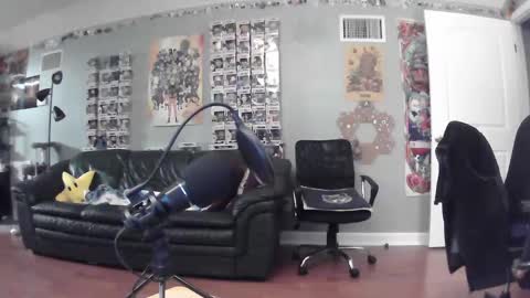 derekdings online show from February 5, 12:10 am