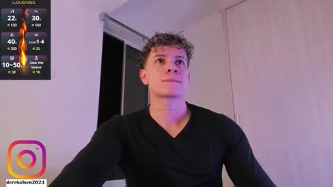 Derek  IG Derekolsen2024 online show from October 19, 2:23 am