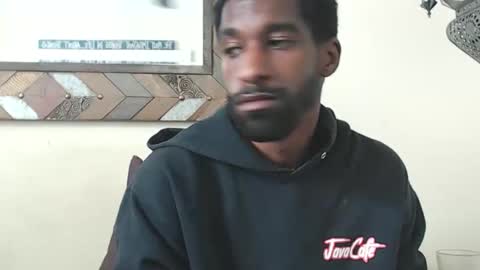 Snapshot of derekthetruth2 chatting on April 8, 3:45 pm derekthetruth2 online show from April 8, 3:45 pm