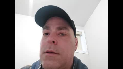 Snapshot of derf007 chatting on February 26, 12:25 pm derf007 online show from February 26, 12:25 pm