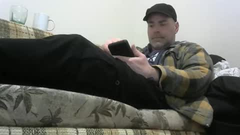 Snapshot of derf007 chatting on March 8, 5:33 pm derf007 online show from March 8, 5:33 pm