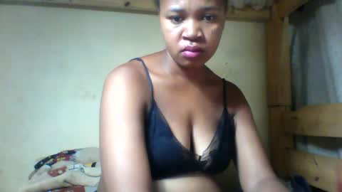 derissa online show from March 19, 5:55 am