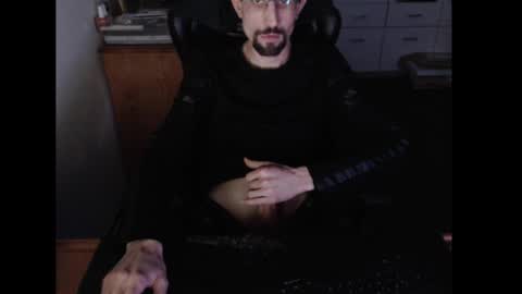 Snapshot of dermattes chatting on February 8, 3:53 pm dermattes online show from February 8, 3:53 pm