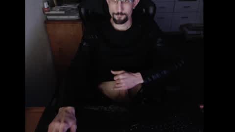 Snapshot of dermattes chatting on February 9, 3:01 pm dermattes online show from February 9, 3:01 pm