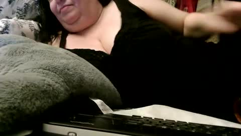 Snapshot of deroseblack chatting on February 18, 4:48 am deroseblack online show from February 18, 4:48 am